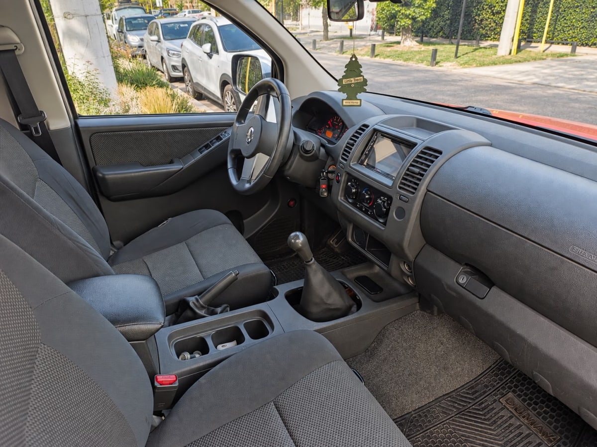 Nissan Navara Le 4x2 año 2014