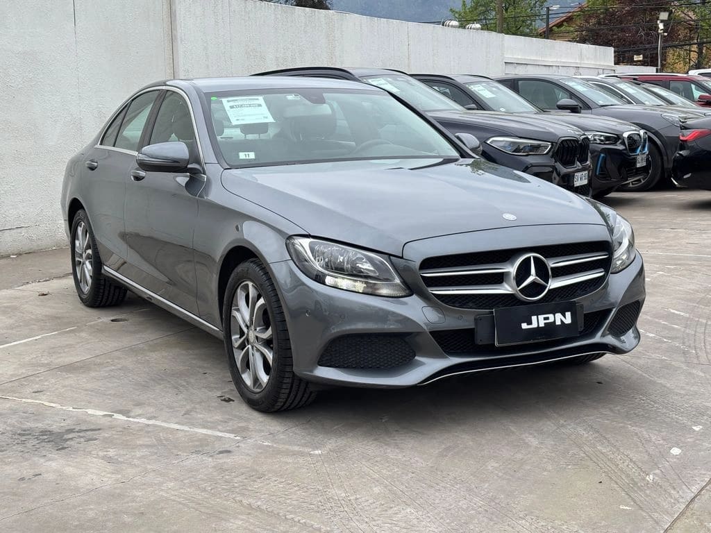 Mercedes-Benz C 180 1.6 T año 2017