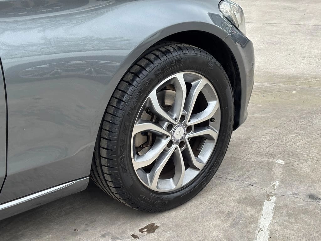 Mercedes-Benz C 180 1.6 T año 2017