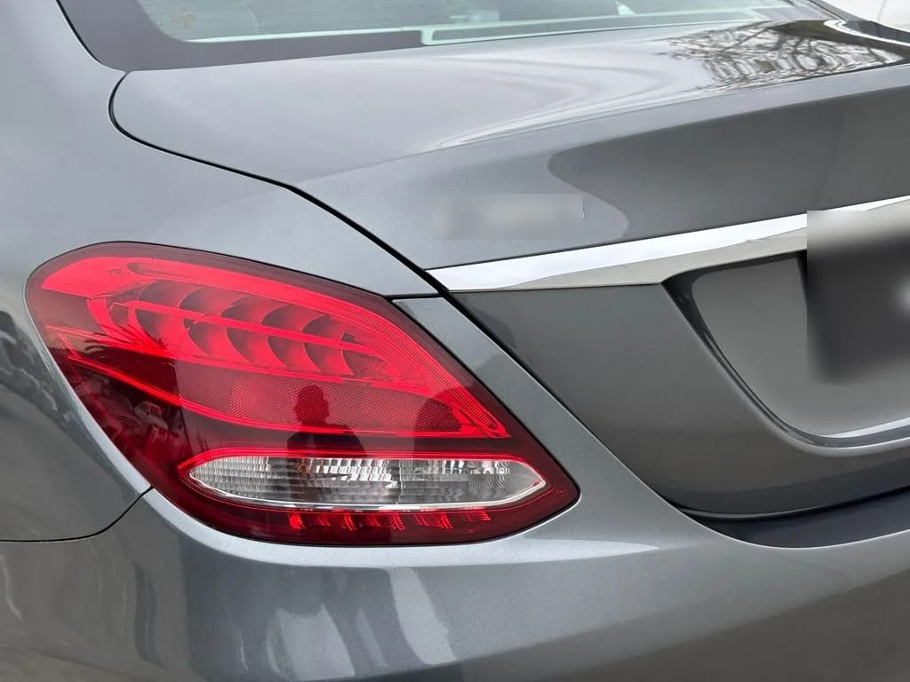 Mercedes-Benz C 180 1.6 T año 2017