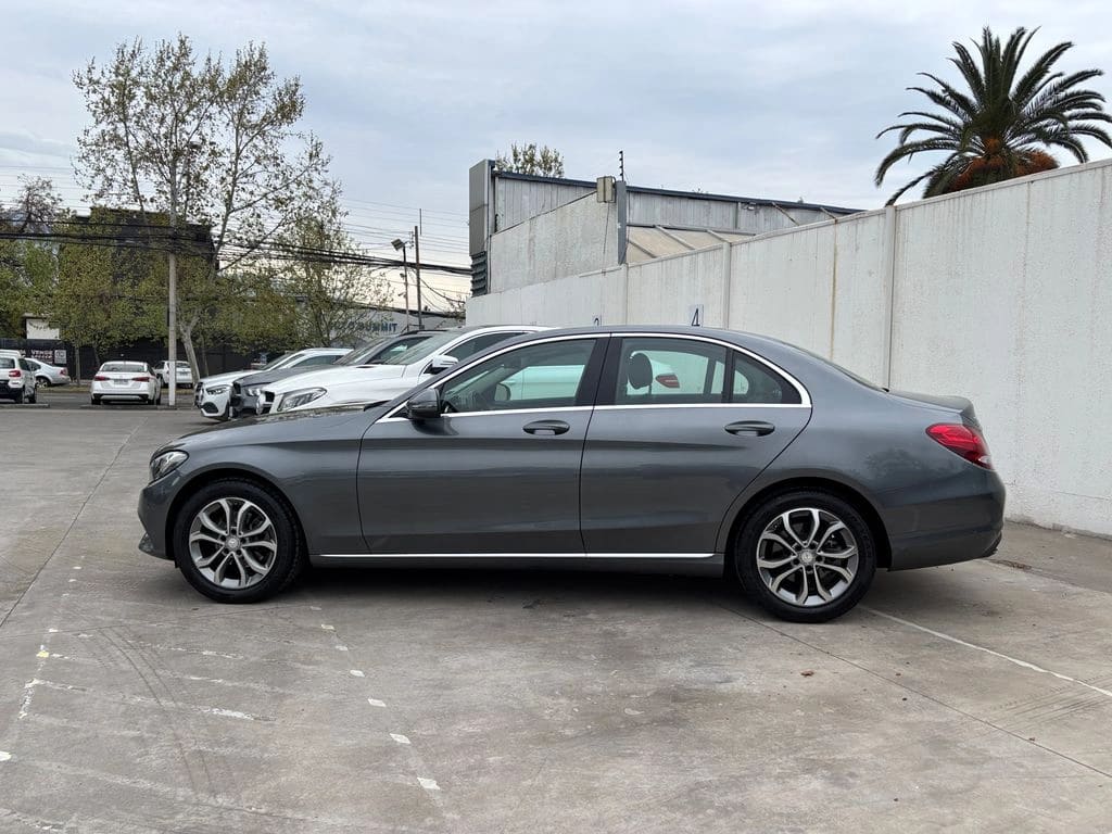 Mercedes-Benz C 180 1.6 T año 2017