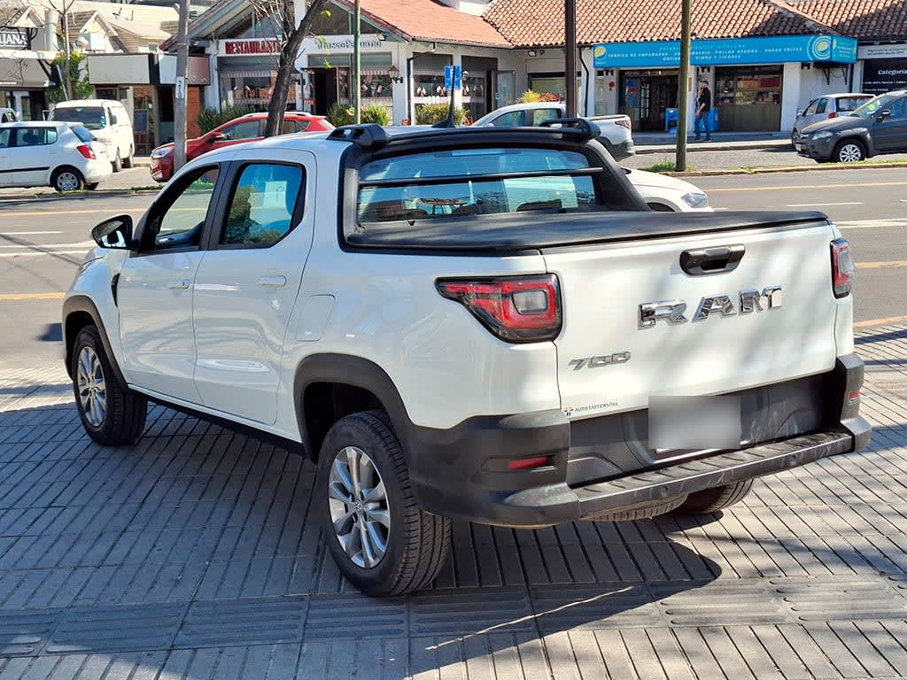 Ram 700 700 1.4 Mt Dc Slt año 2024