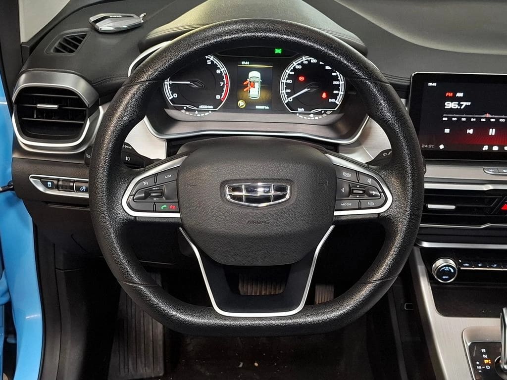 Geely Coolray 1.5 Comfort 7dct At año 2023