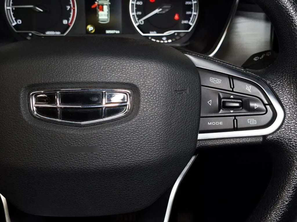 Geely Coolray 1.5 Comfort 7dct At año 2023