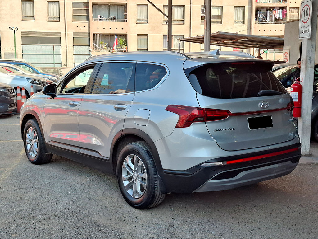 Hyundai Santa Fe 2.2 Plus Fl At Crdi año 2024