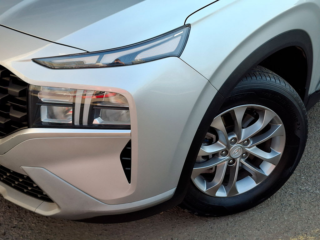 Hyundai Santa Fe 2.2 Plus Fl At Crdi año 2024