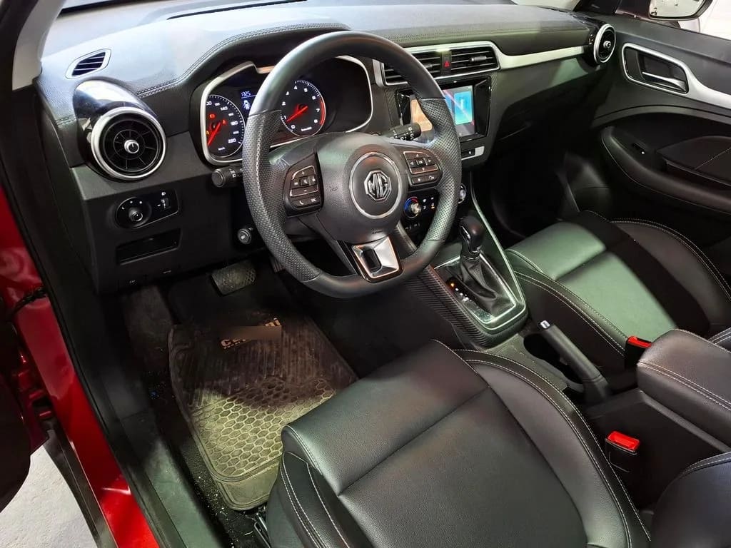 MG Zs 1.5 Com At año 2024