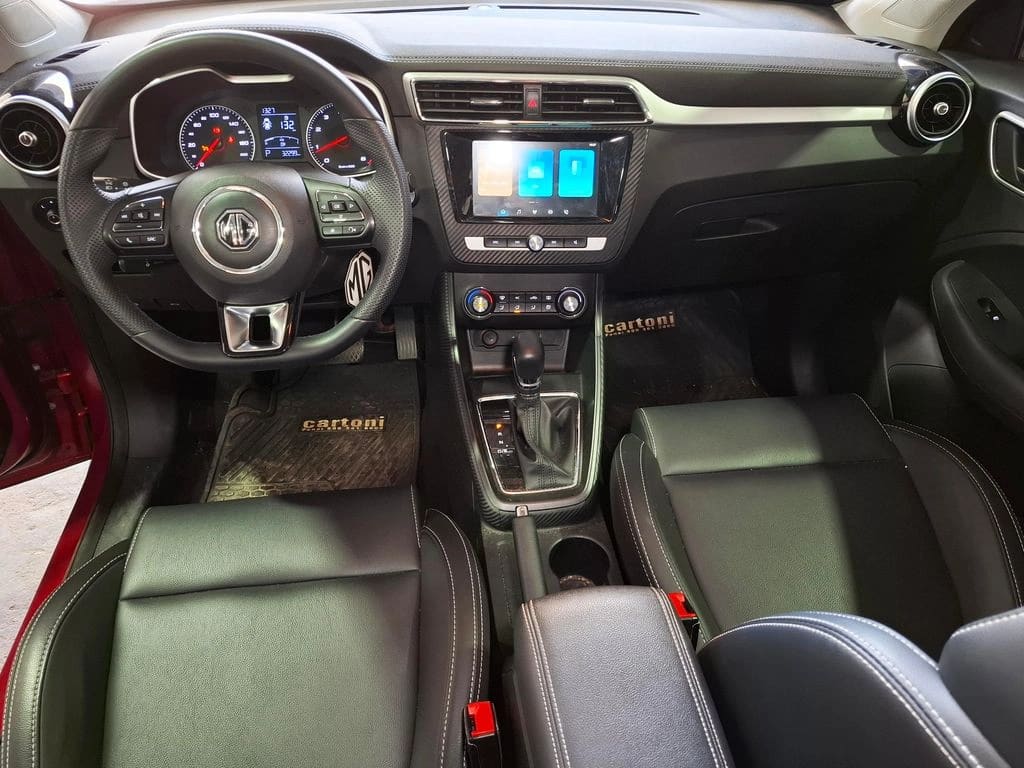 MG Zs 1.5 Com At año 2024