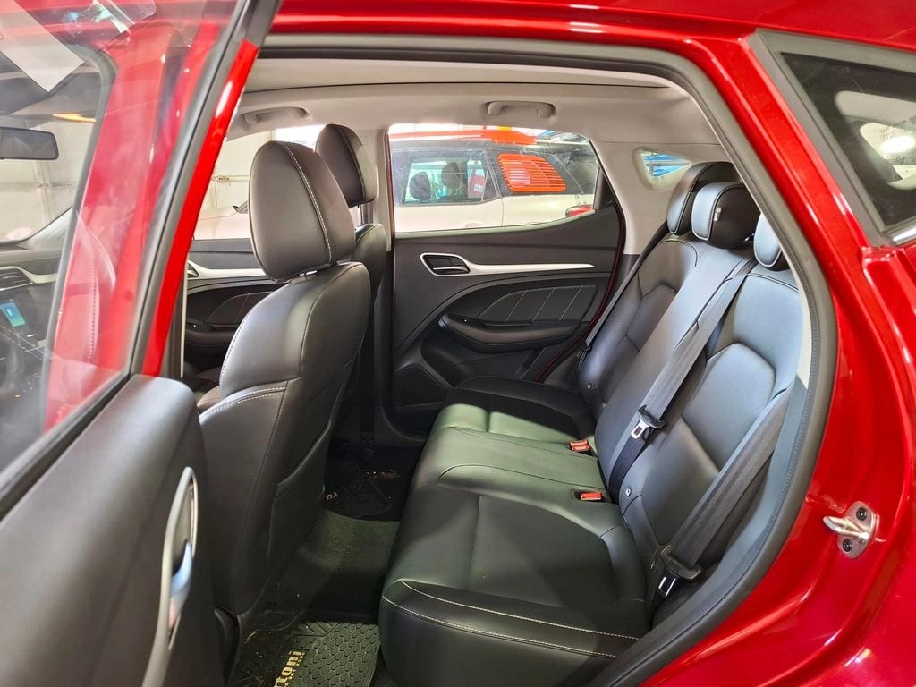 MG Zs 1.5 Com At año 2024