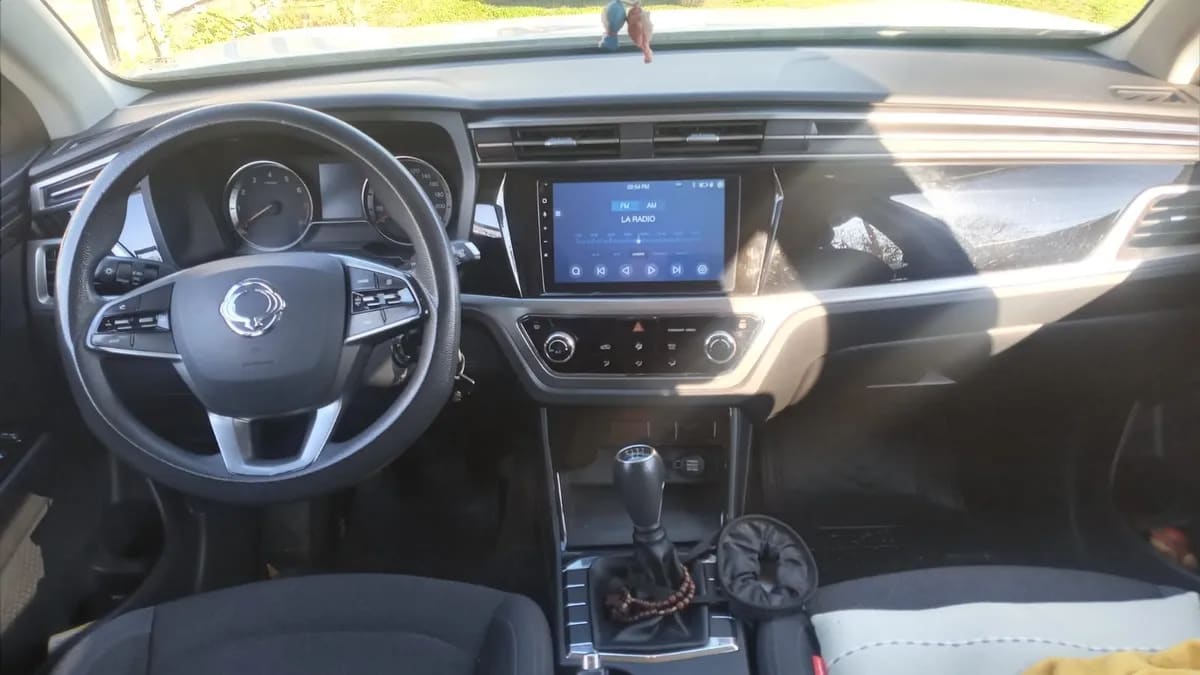 SSANGYONG KORANDO 1.5 Glx 6ab Mt año 2021