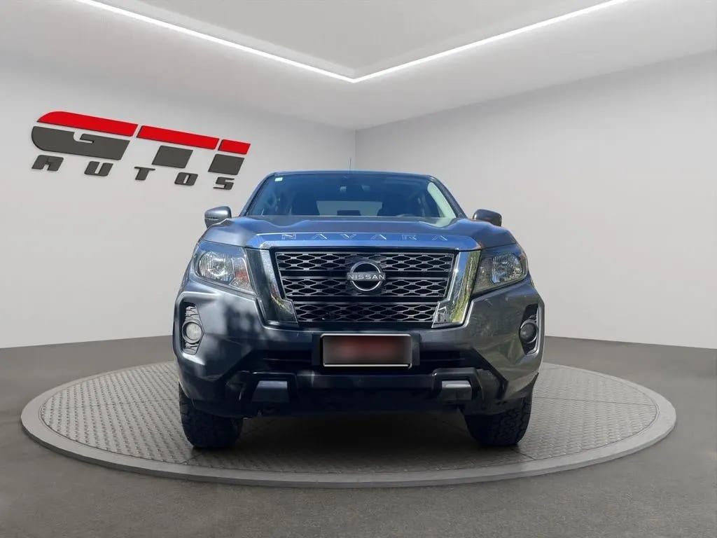 Nissan Navara Xe 4x4 2.3 Diesel Aut año 2023