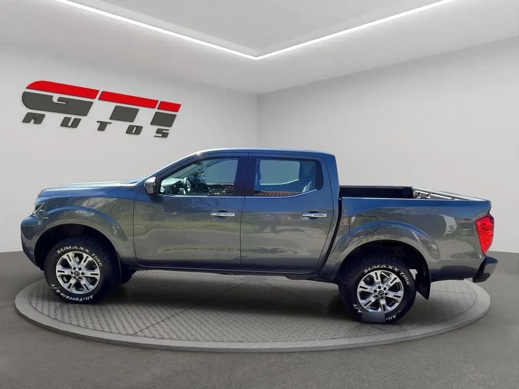 Nissan Navara Xe 4x4 2.3 Diesel Aut año 2023