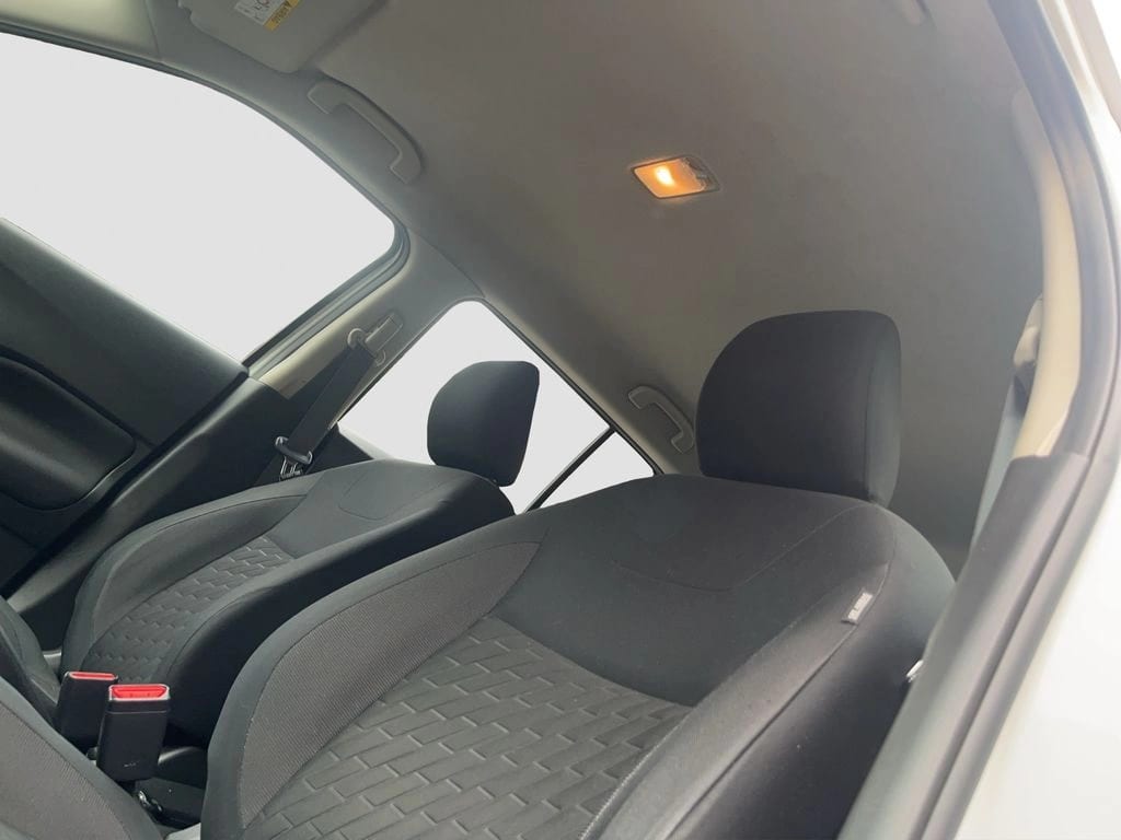Nissan Kicks 1.6 Sense 4x2 Mt 5p año 2022