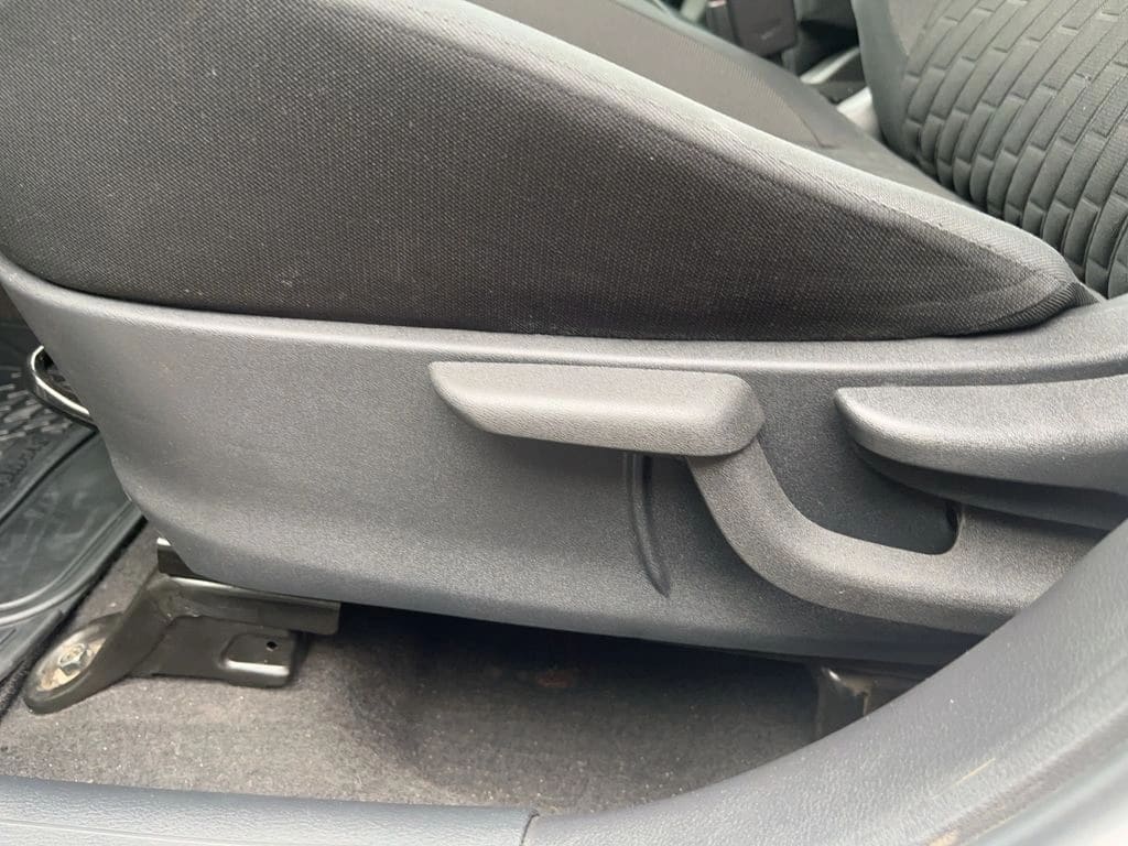 Nissan Kicks 1.6 Sense 4x2 Mt 5p año 2022