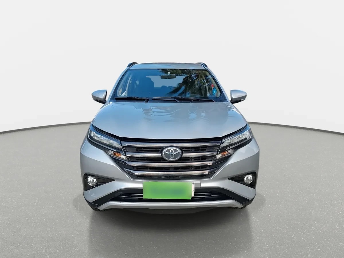 Toyota Rush 1.5 Xli 4x2 Mt 5p año 2022