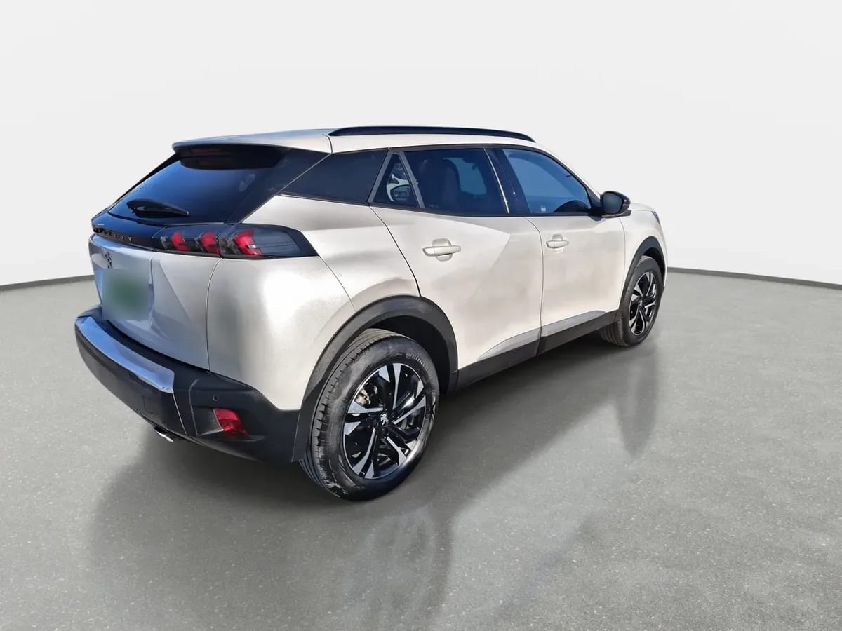 Peugeot 2008 1.5 Allure Bluehdi 130 4x2 At 5p año 2023