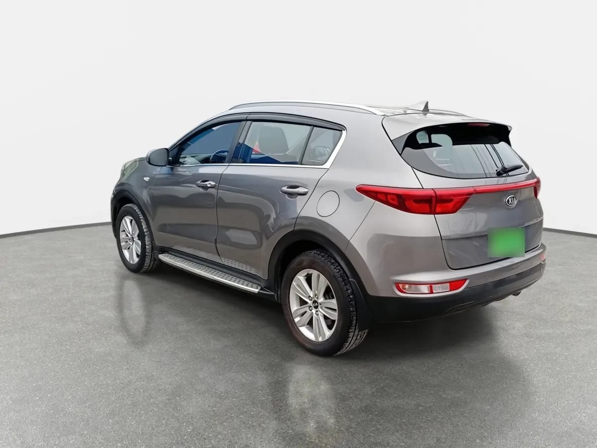 Kia Sportage 2.0 Lx 2wd Ac 6at 5p año 2018