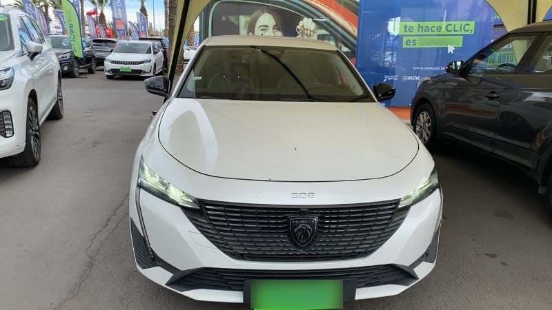 Peugeot 308 1.5 Allure Pack Bluehdi Diesel 130 4x2 Eat8 5p año 2023