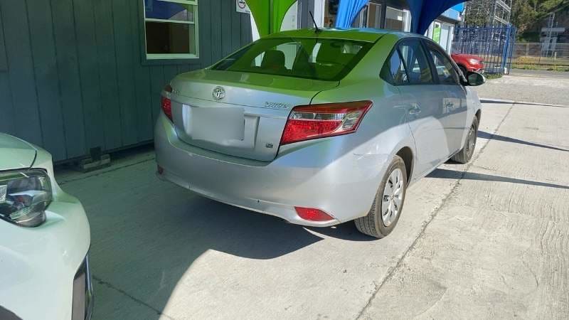 Toyota Yaris 1.5 Gli E 4x2 Mt 4p año 2017