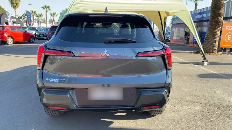 Mitsubishi New Outlander 1.5 Gls 2wd Cvt At 5p año 2026