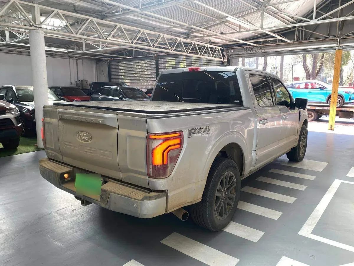 Ford F-150 3.5 Platinum Cc Dob. Cab. 4x4 At 4p año 2026