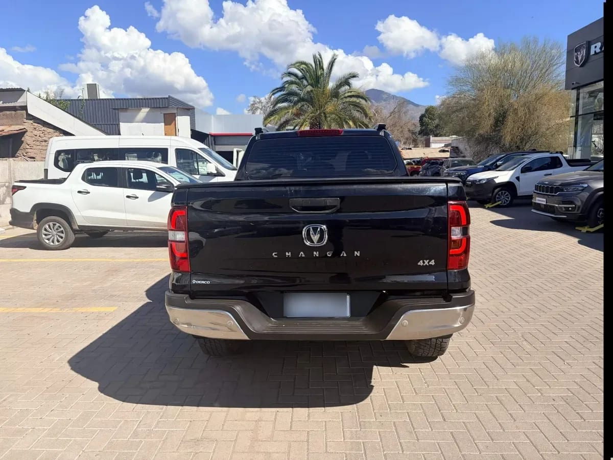 Changan Hunter 2.0t Elite Sport Diesel 4x4 Euro6 Mt 4p año 2025
