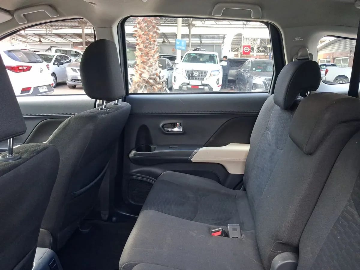 Toyota Rush 1.5 Xli 4x2 Mt 5p año 2022