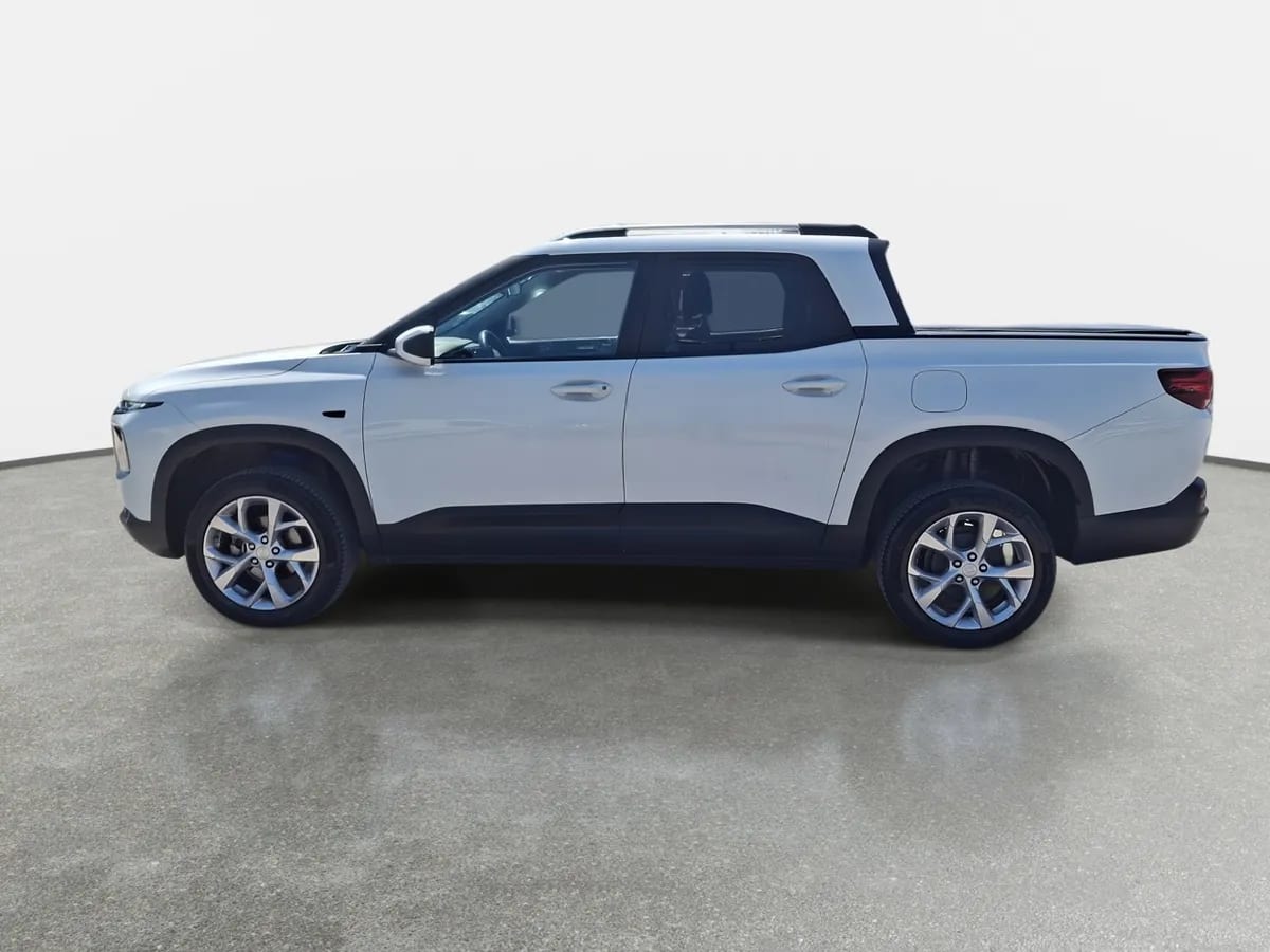 Chevrolet Montana 1.2t Ltz S 4x2 At 4p año 2024