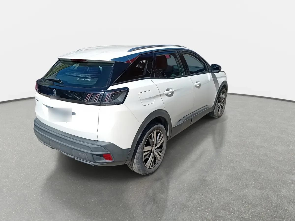 Peugeot 3008 1.5 Active Pack Bluehdi 4x2 130 Mt6 5p año 2022