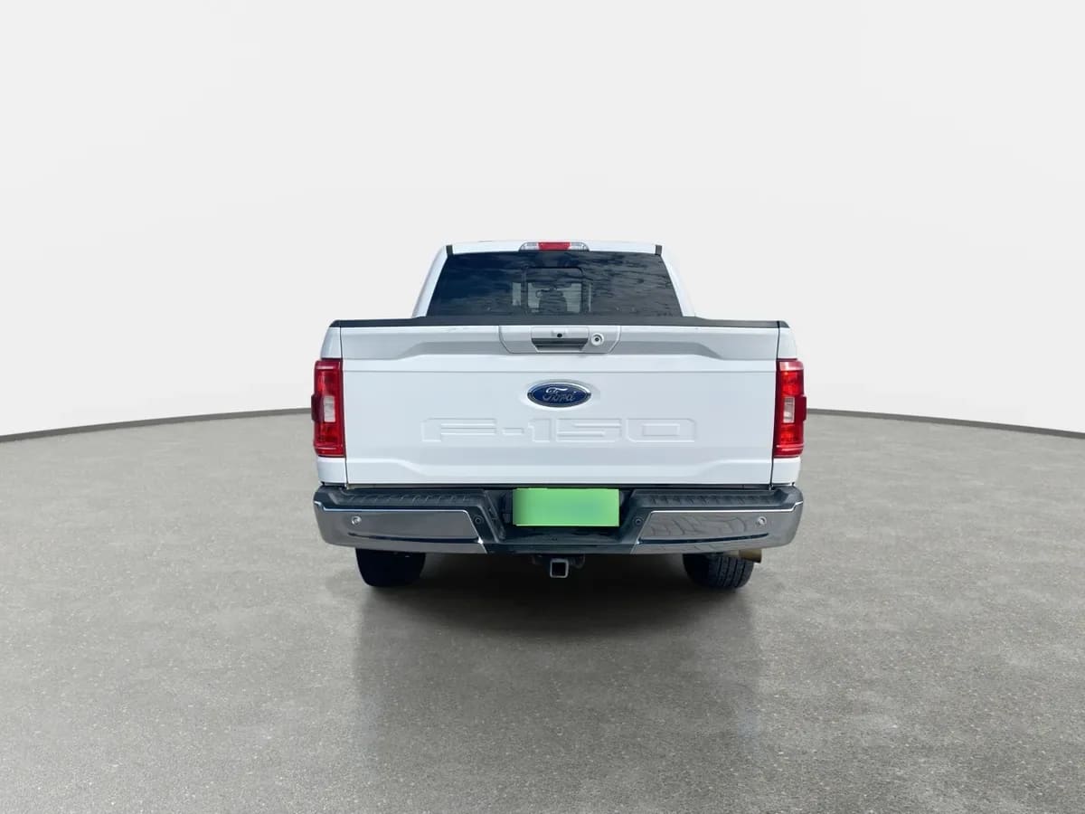 Ford F-150 5.0 Xlt Cc Dob. Cab. 4x4 At 4p año 2024