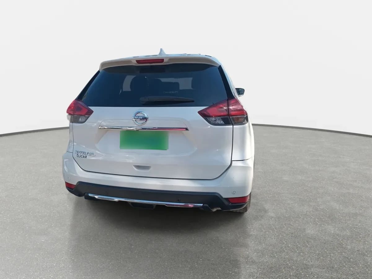 Nissan X-Trail 2.5 Sense Mc 4x2 Cvt At 5p año 2023