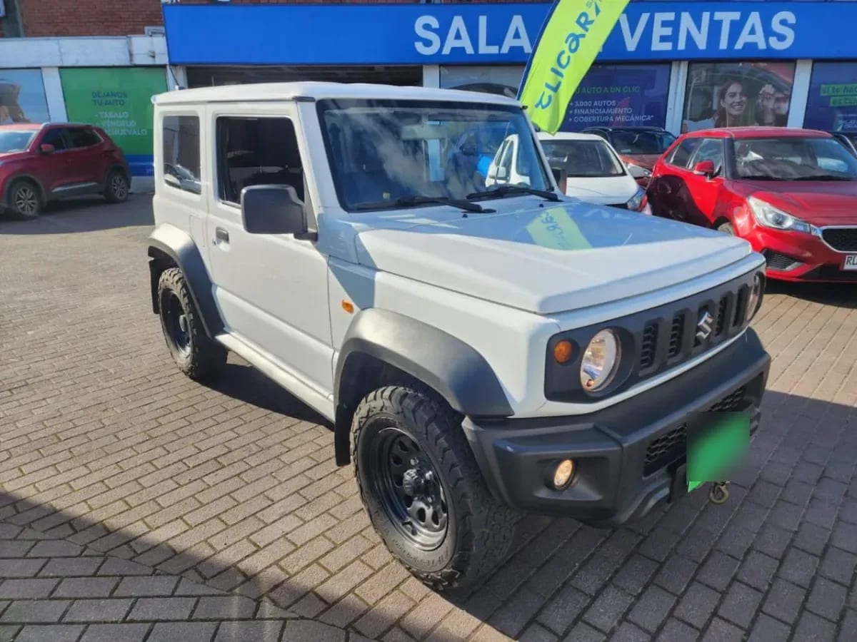 Suzuki Jimny 1.5 Gl 4x4 Mt 3p año 2022