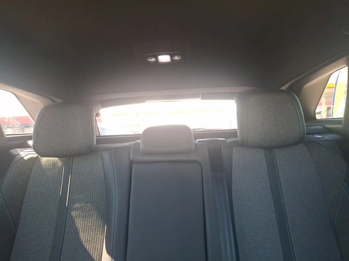 Peugeot 3008 1.6 Allure Pack Thp 165 4x2 Eat6 5p año 2024