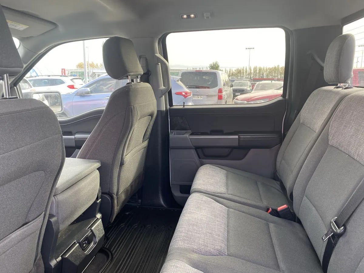 Ford F-150 5.0 Xlt Cc Dob. Cab. 4x4 At 4p año 2024