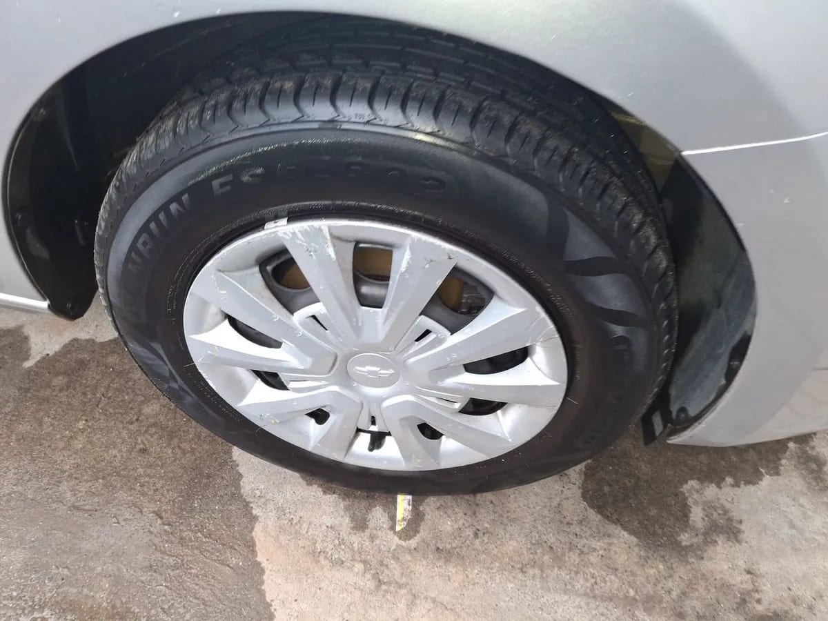 Chevrolet Sail 1.5 Ls 4x2 Mt 4p año 2021
