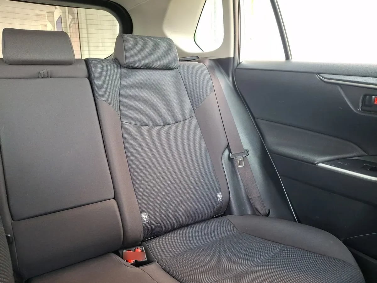 Toyota Rav 4 2.0 Le 4x2 Mt 5p año 2022