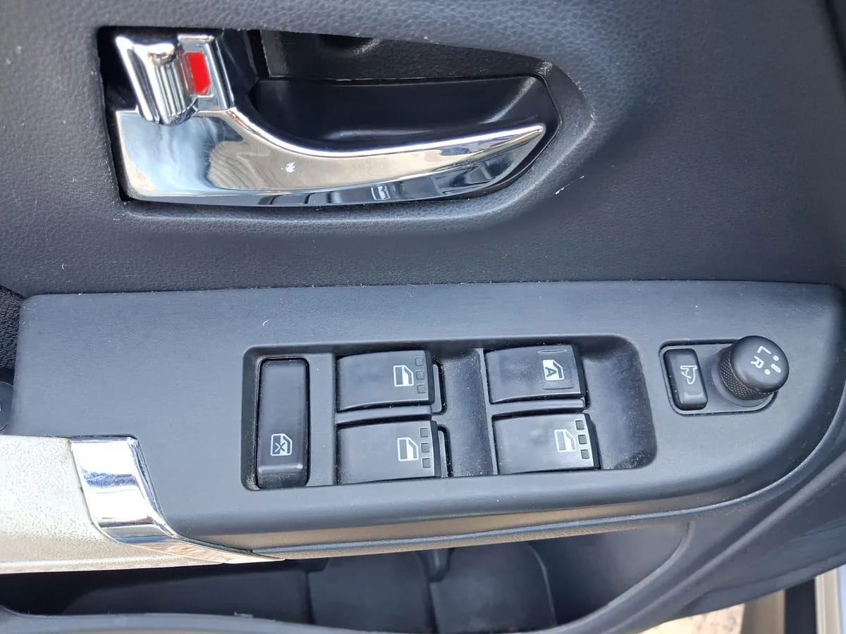 Toyota Rush 1.5 Xli 4x2 Mt 5p año 2022