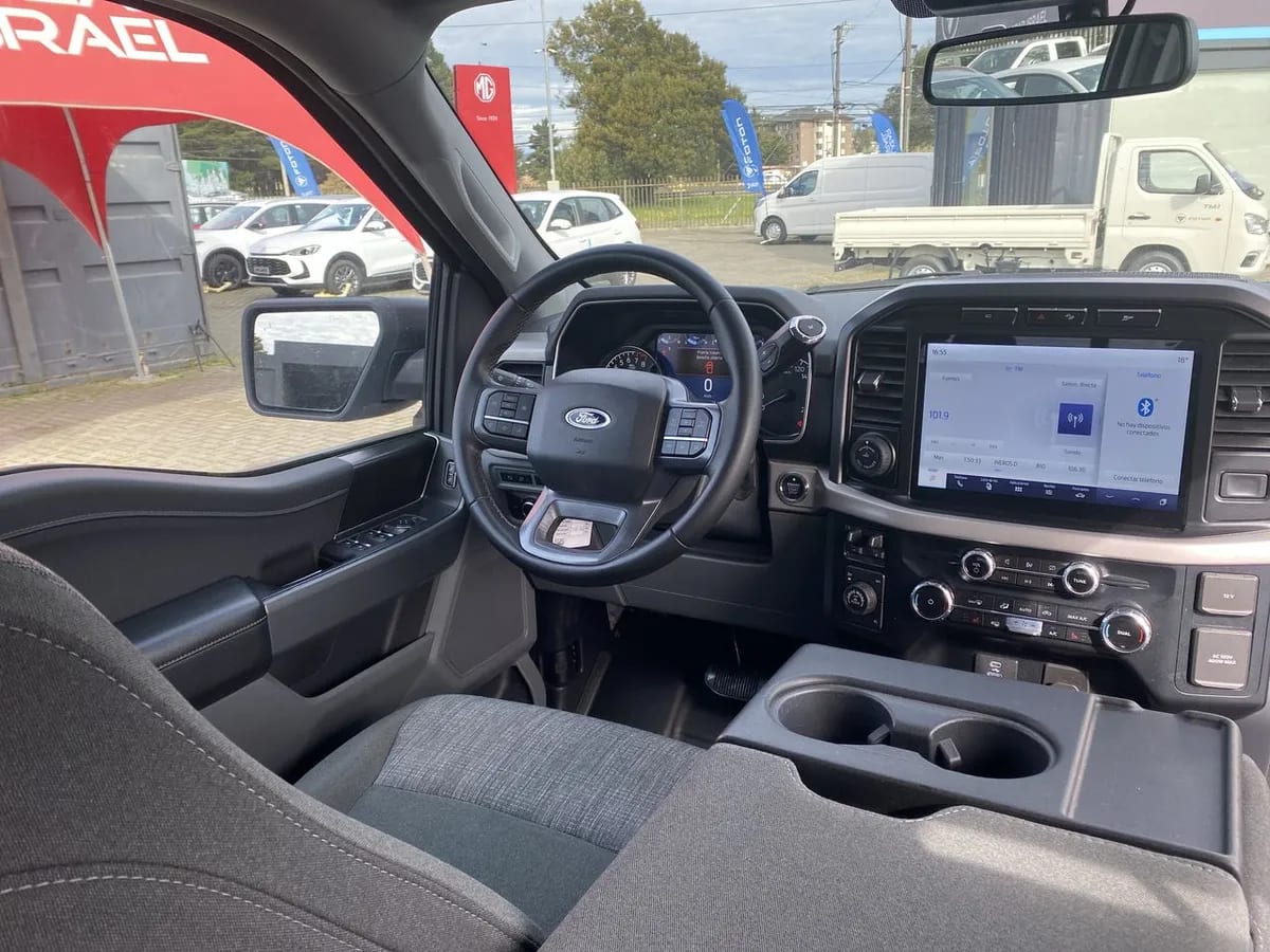 Ford F-150 5.0 Xlt Cc Dob. Cab. 4x4 At 4p año 2024