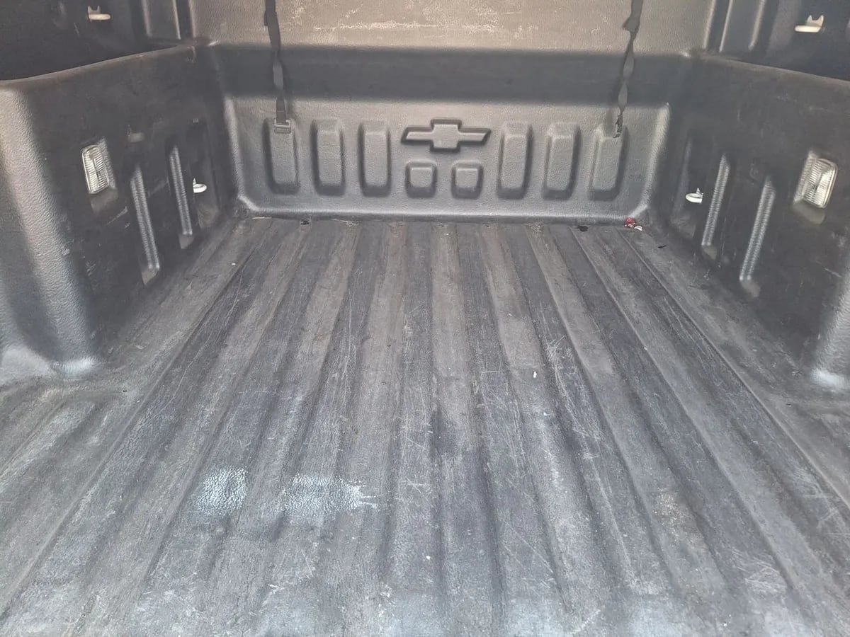 Chevrolet Montana 1.2t Ltz S 4x2 At 4p año 2024