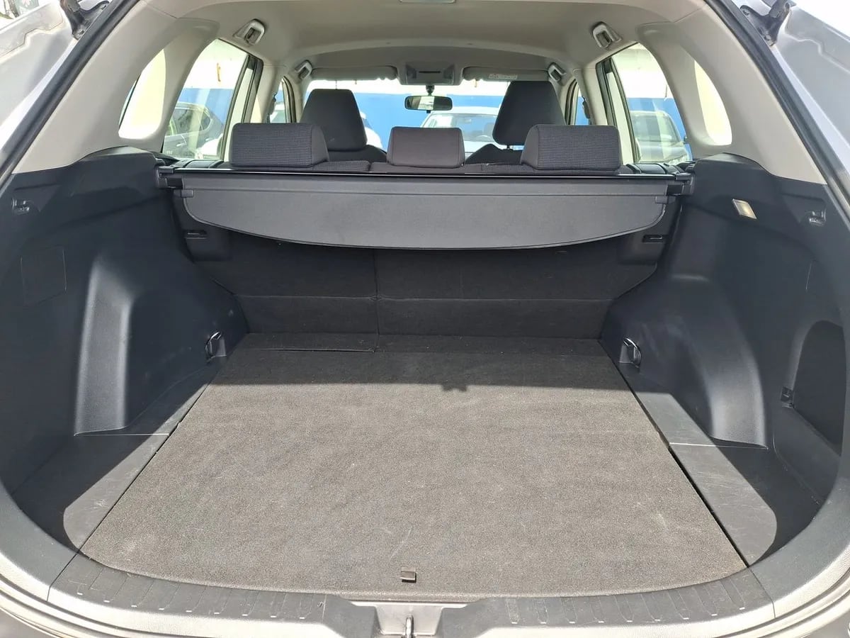 Toyota Rav 4 2.0 Le 4x2 Mt 5p año 2022