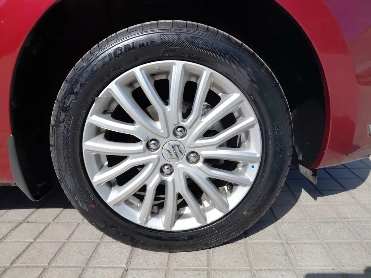 Suzuki Dzire 1.2 Gl 4x2 Ac At 4p año 2018