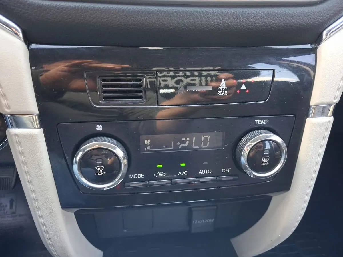 Toyota Rush 1.5 Xli 4x2 Mt 5p año 2022