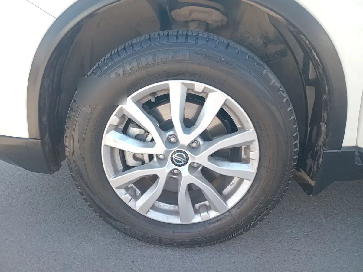 Nissan X-Trail 2.5 Sense Mc 4x2 Cvt At 5p año 2023