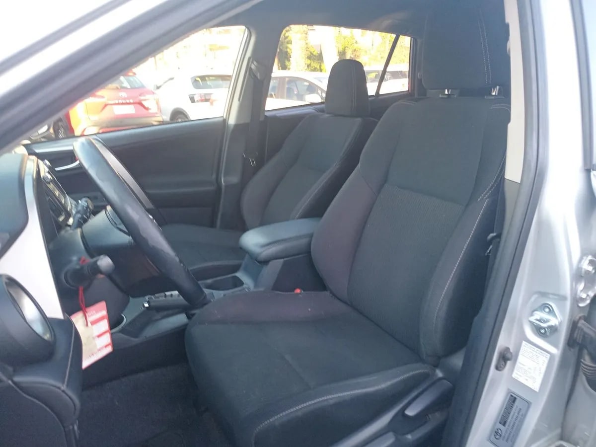 Toyota Rav 4 2.5 Super Lujo 4x2 At 5p año 2016