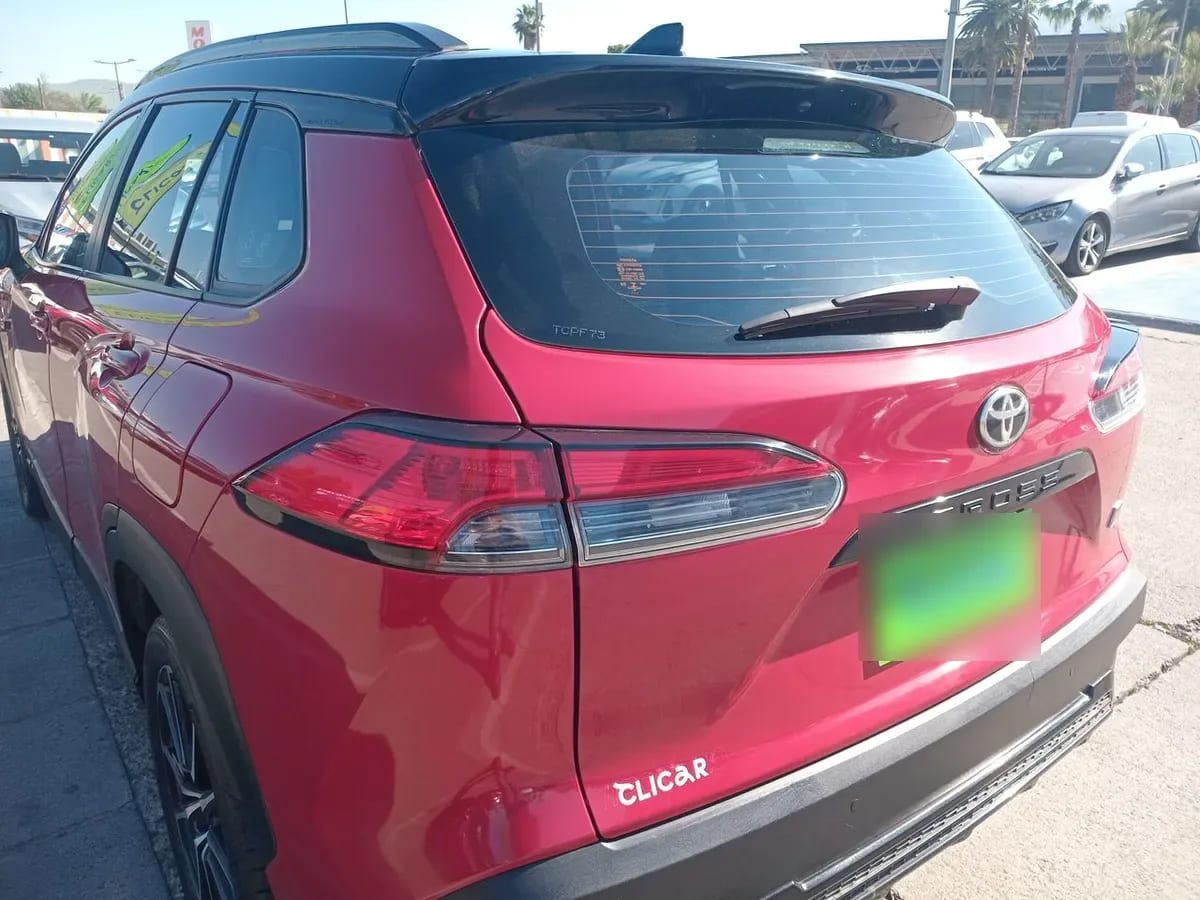 Toyota Corolla Cross 2.0 Gr-S 4x2 Cvt At 5p año 2024
