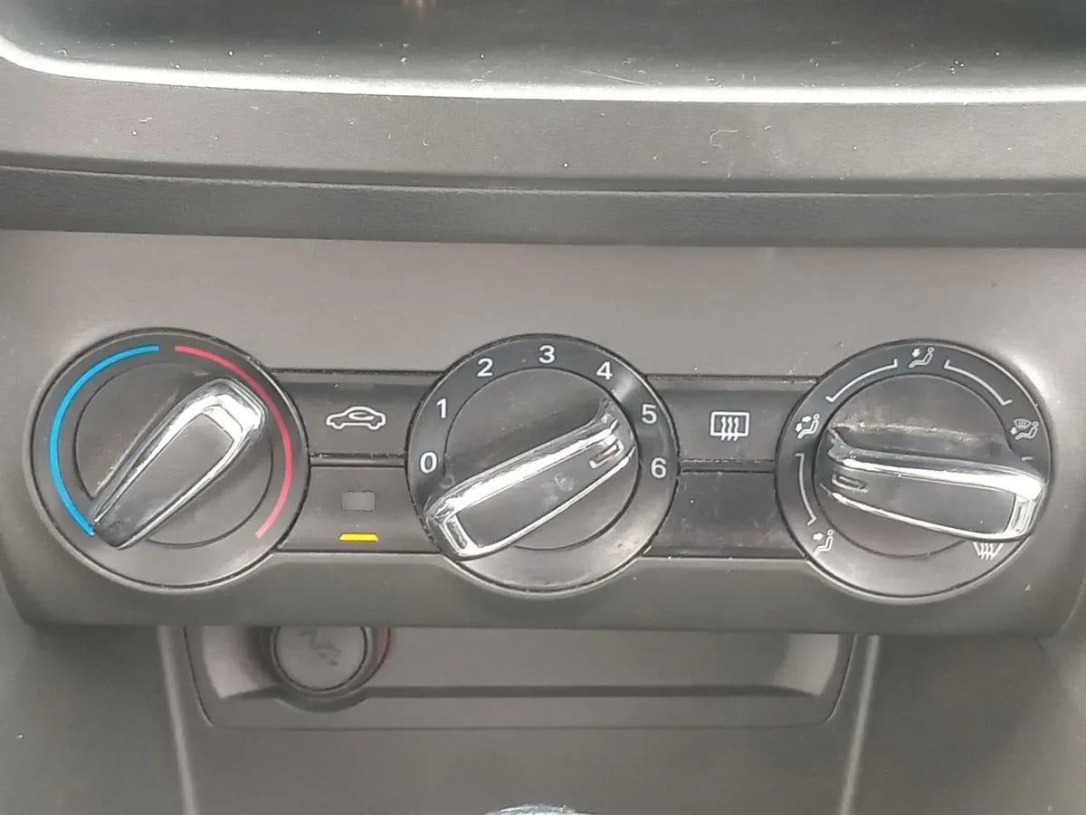 MG Mg Zs 1.5 Std 4x2 At 5p año 2021