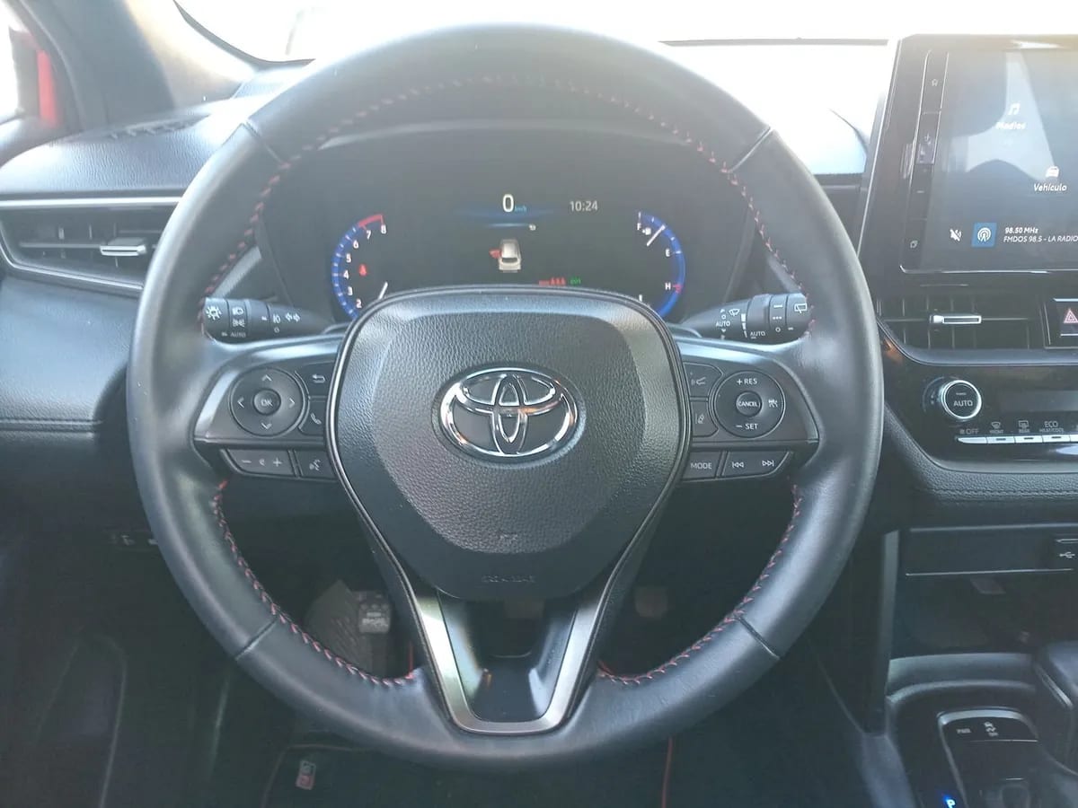 Toyota Corolla Cross 2.0 Gr-S 4x2 Cvt At 5p año 2024