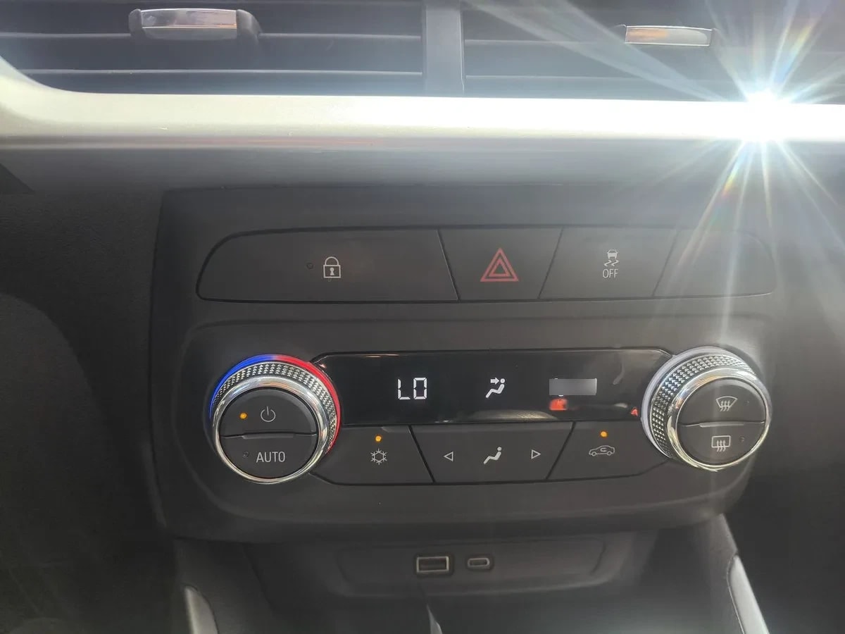 Chevrolet Montana 1.2t Premier 4x2 At 4p año 2023