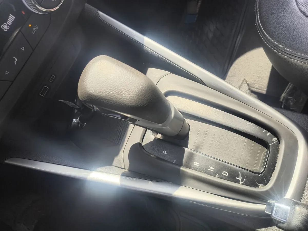 Chevrolet Montana 1.2t Premier 4x2 At 4p año 2023