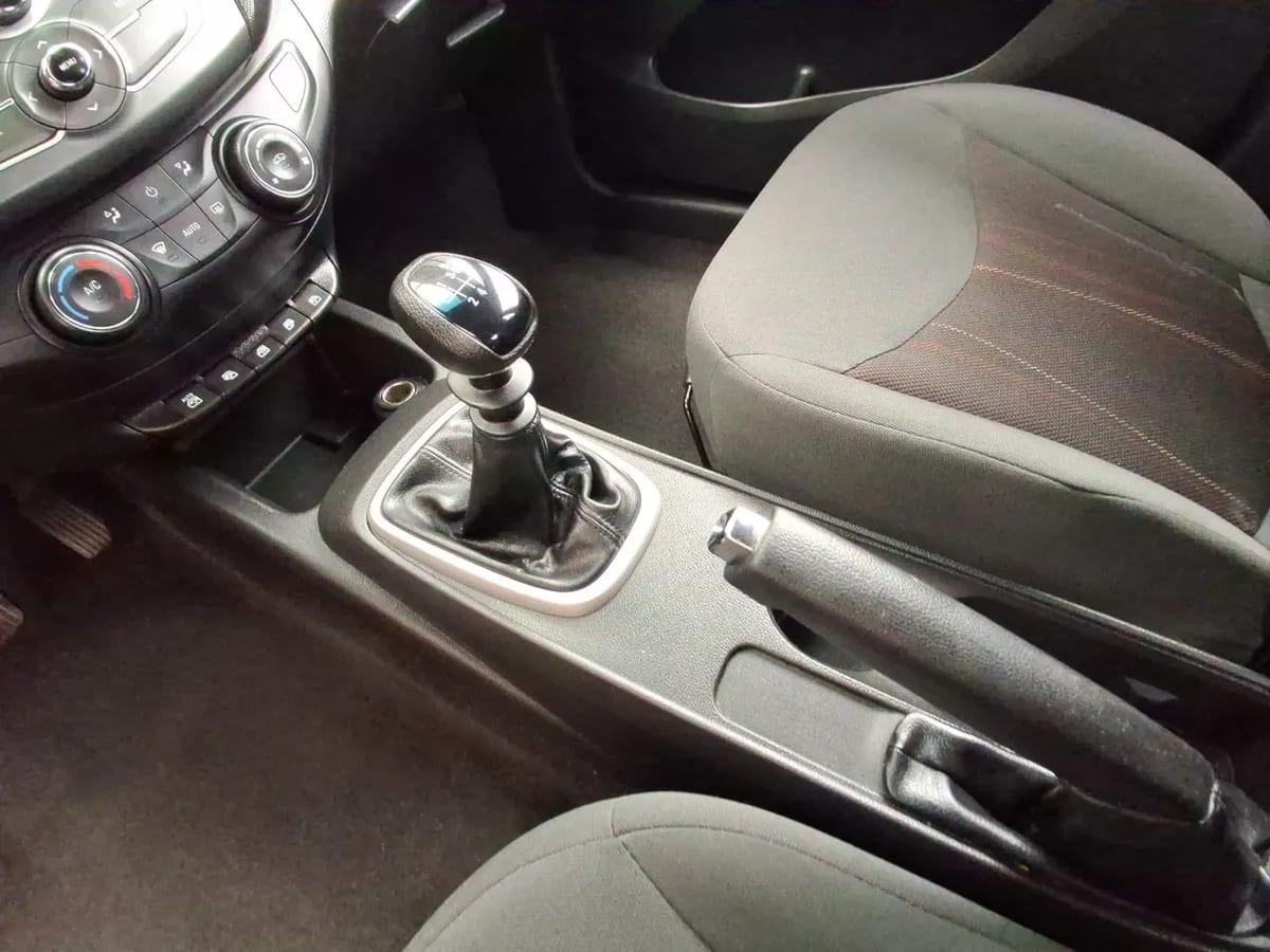 Chevrolet Sail 1.5 Ls 4x2 Mt 4p año 2021